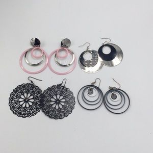 Set of 4 earrings